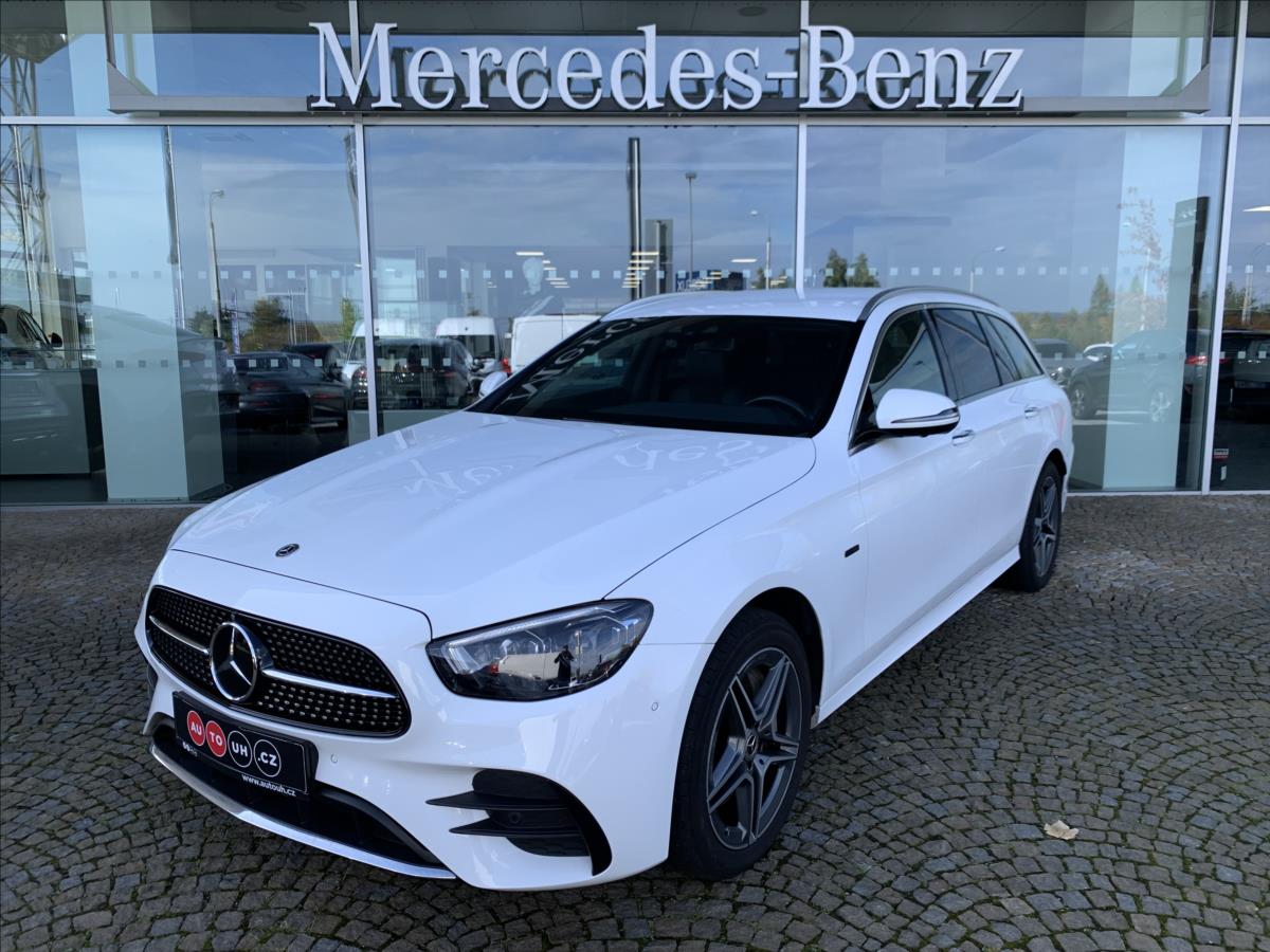 Mercedes-Benz Tdy E E 300de 4MATIC T AMG Paket