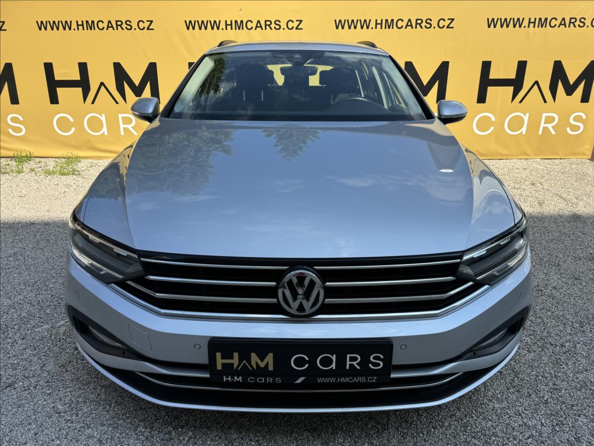 Volkswagen Passat 2,0   TDI-DSG-NAVI-TAŽNÉ.Z-KAMERA.P
