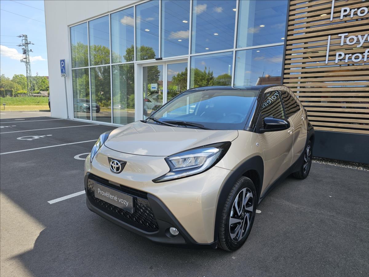 Toyota Aygo 1,0 STYLE TECH VISION