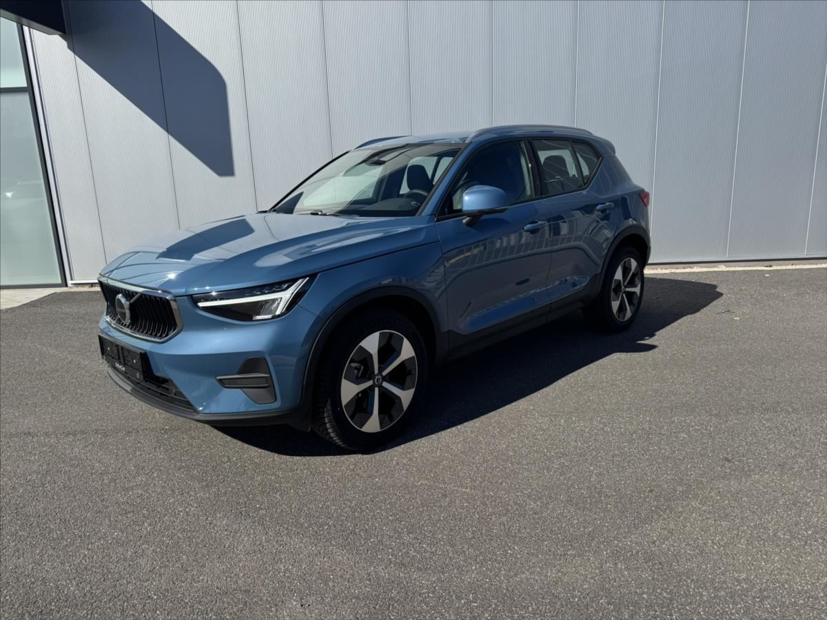 Volvo XC40 2,0 B3 Plus Dark  B3 FWD Core