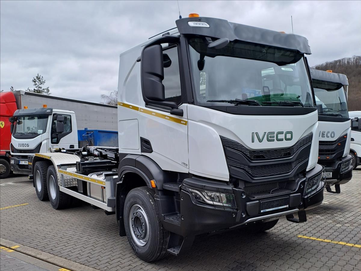 Iveco X-WAY 13,0   AT300X50Z/P HR NOSI CTS 20-60