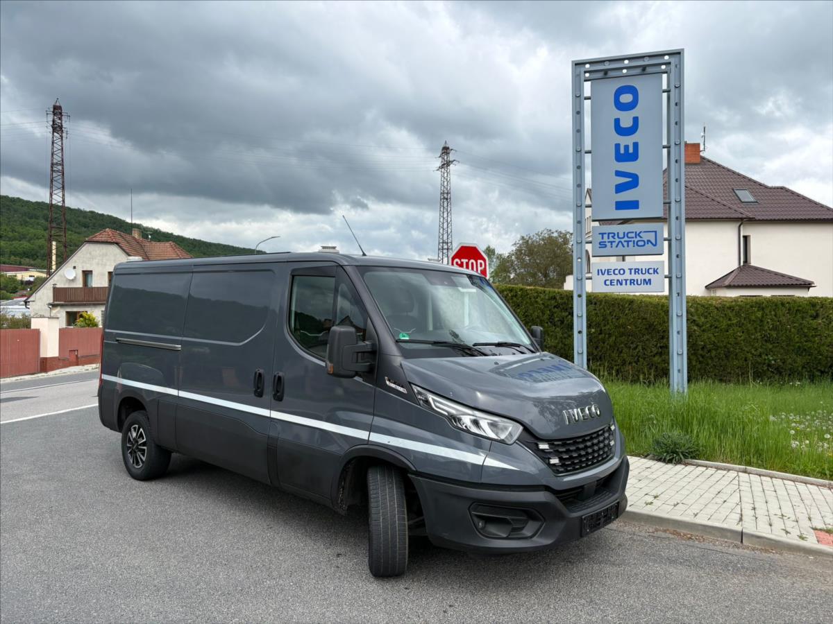 Iveco Daily 3,0 35S21A8/P L2H1