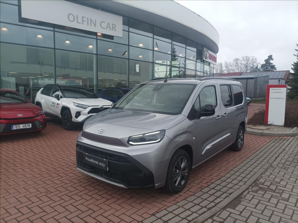 Toyota ProAce City Verso 1,5 D-4D 130k Long Family