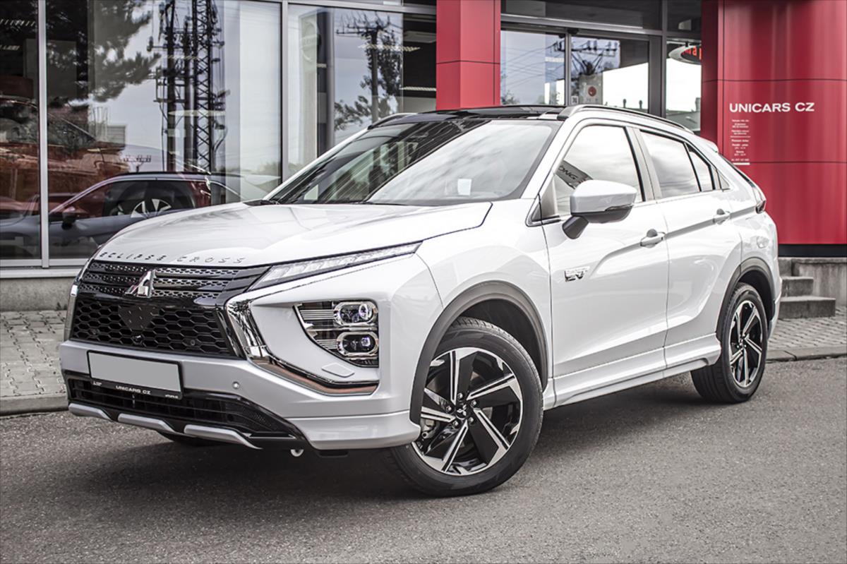 Mitsubishi Eclipse Cross 2,4 CROSS PHEV INSTYLE+