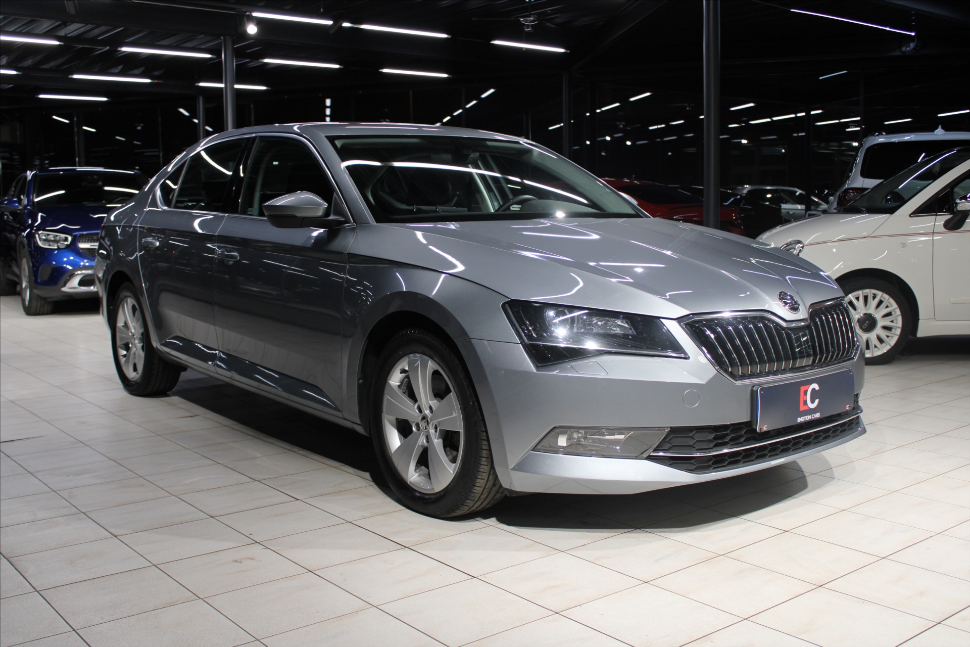 koda Superb 2,0 TDI 110kW DSG CZ / DPH