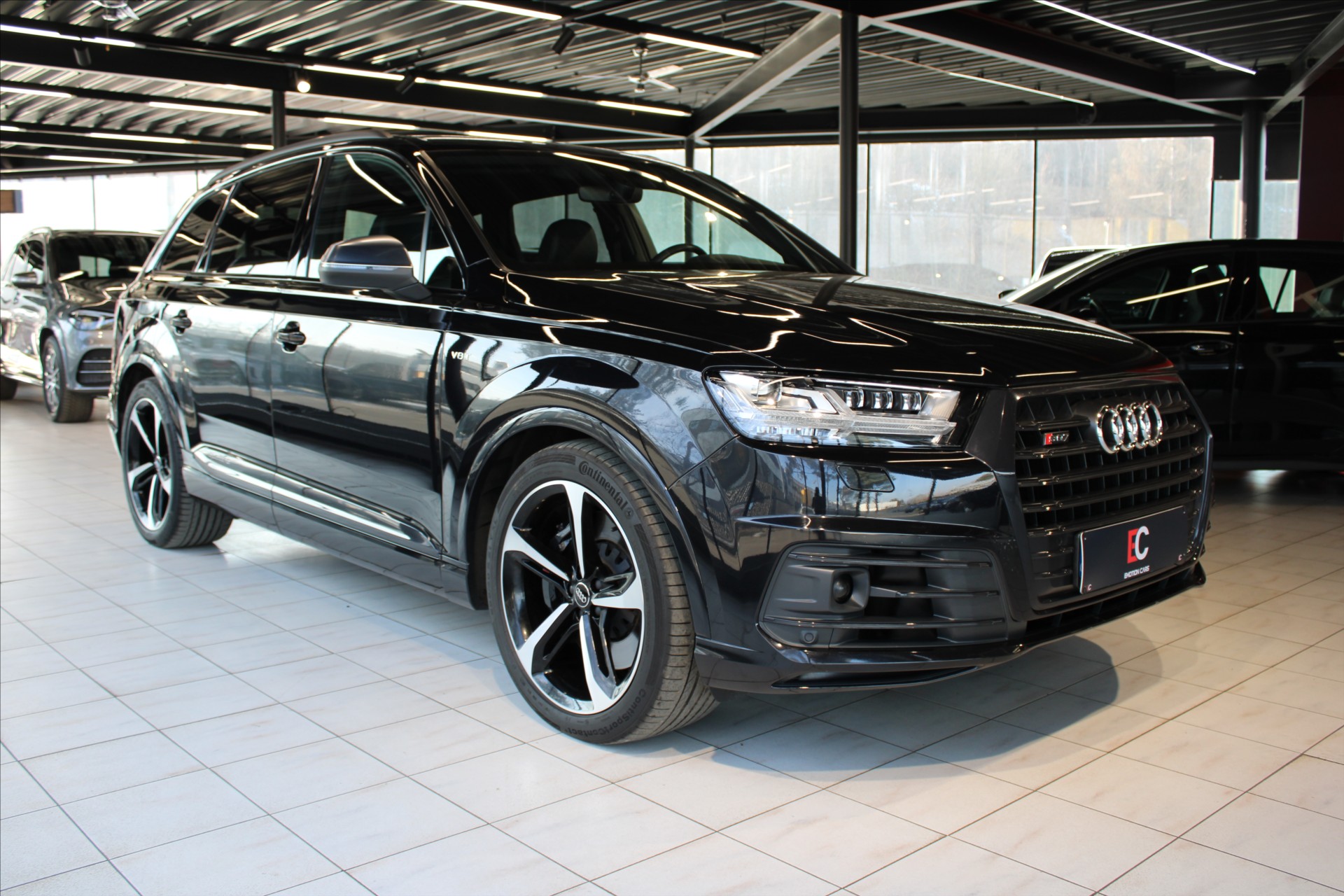 Audi SQ7 biTDI 320kW quattro NezTop / ACC
