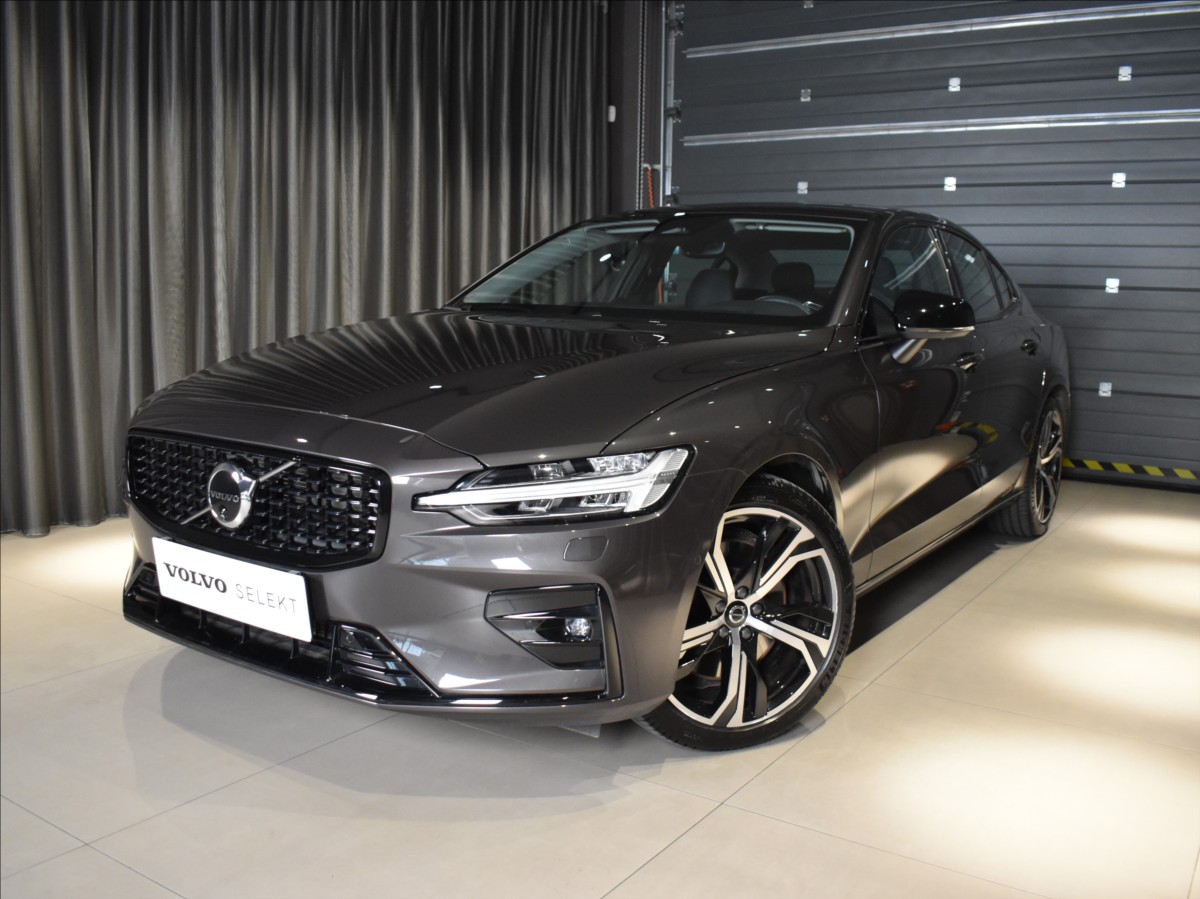 Volvo S60 2,0 B5 AWD ULT B&W,Pano,Head up