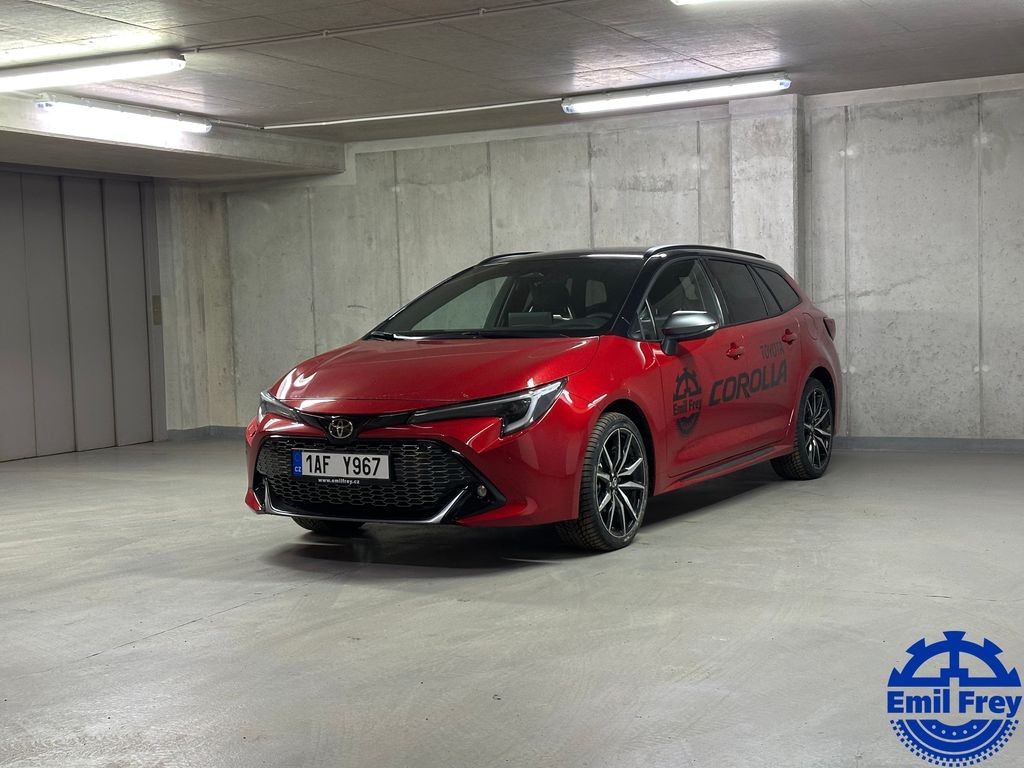 Toyota Corolla GR SPORT Dynamic 1.8 Hybrid