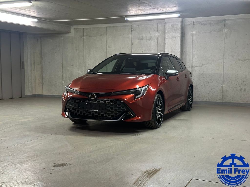 Toyota Corolla GR Sport 2.0 Hybrid e-CVT GR