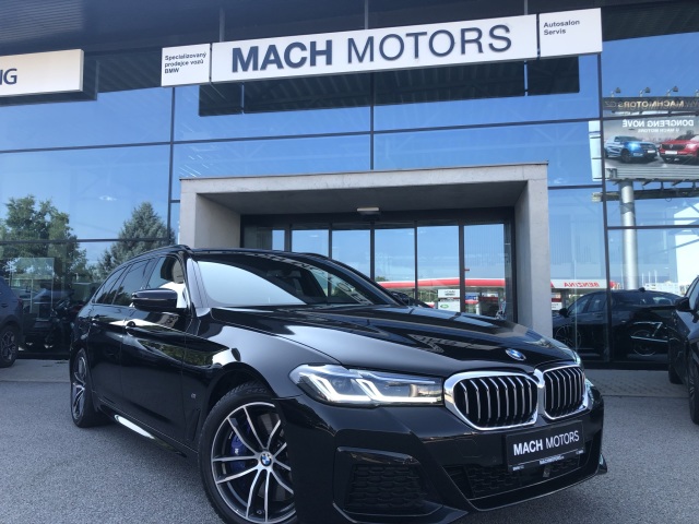 BMW ada 5 530d Touring,2021,zruka