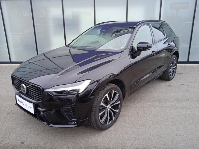 Volvo XC60 B4 AWD Plus Dark Harman&Kardon