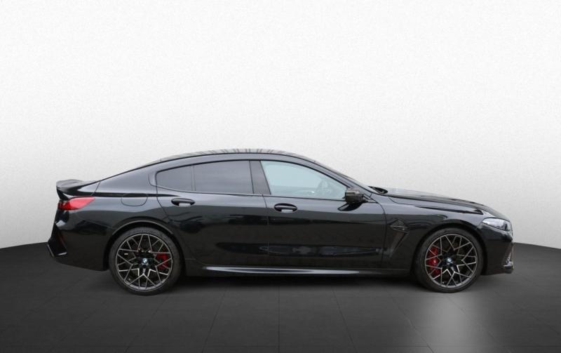 BMW M8 Comp. GranCoup ventilace