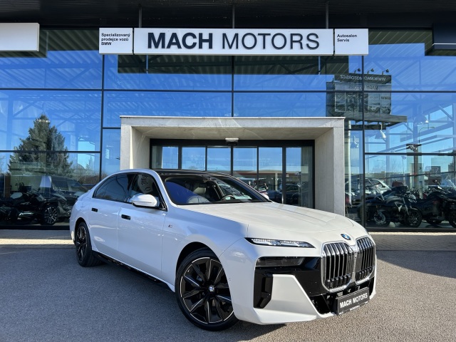 BMW ada 7 740d xDrive Zruka TOP