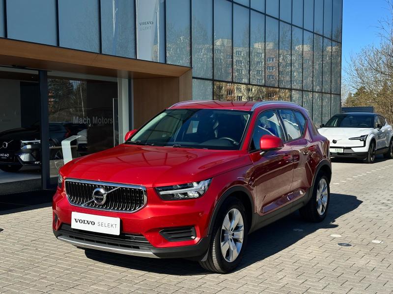 Volvo XC40 T4 AWD Momentum PRO