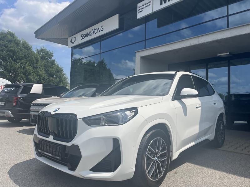 BMW X1 sDrive 18i Zruka TOP stav