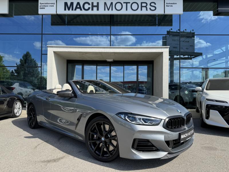 BMW ada 8 M850i xDrive Cabrio B&W Sklad