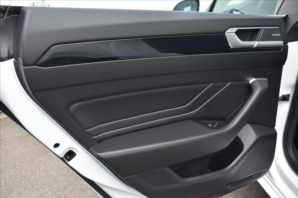 Volkswagen Arteon Shooting Brake 2,0 TDi  DSG R-Line Virtual LED ACC - 12