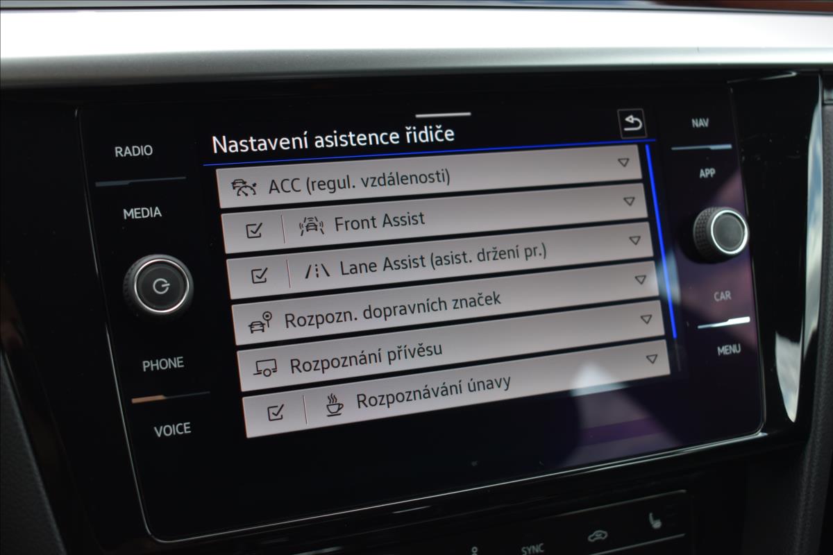 Volkswagen Arteon Shooting Brake 2,0 TDi  DSG R-Line Virtual LED ACC - 37