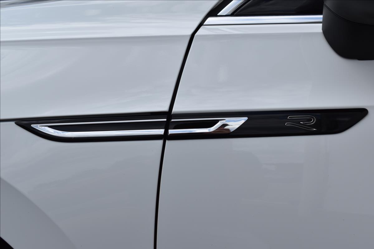 Volkswagen Arteon Shooting Brake 2,0 TDi  DSG R-Line Virtual LED ACC - 4