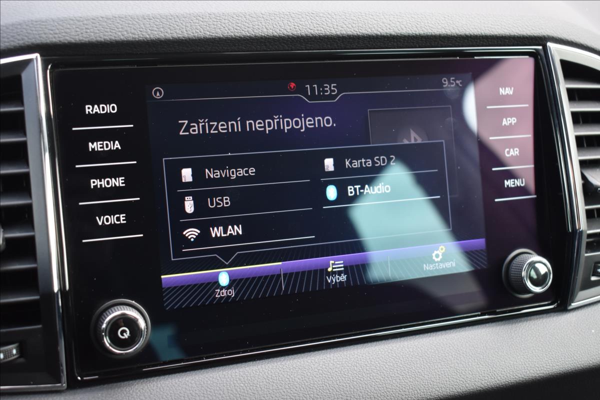 Škoda Karoq 1,5 TSi  DSG Style LED Virtual Assist - 41