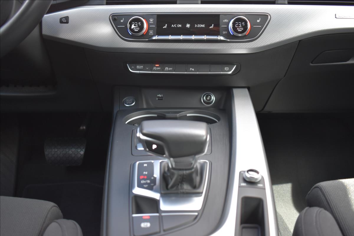 Audi A5 2,0 TDi  S-Tronic Quattro LED Matrix - 14