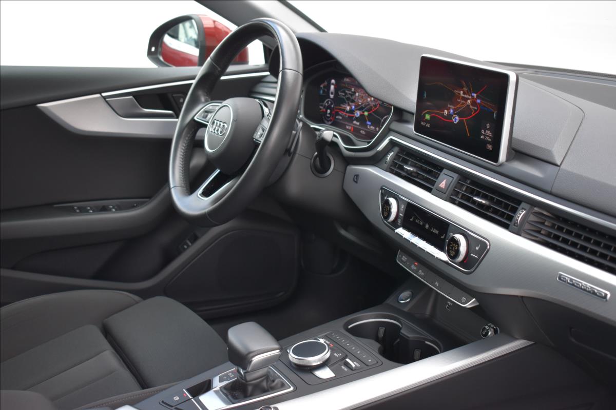 Audi A5 2,0 TDi  S-Tronic Quattro LED Matrix - 44