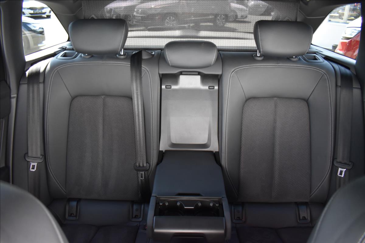 Audi A6 3,0 TDi  Quattro S-Line HD LED Assist - 18