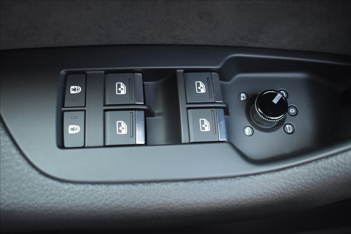 Audi A6 3,0 TDi  Quattro S-Line HD LED Assist - 23