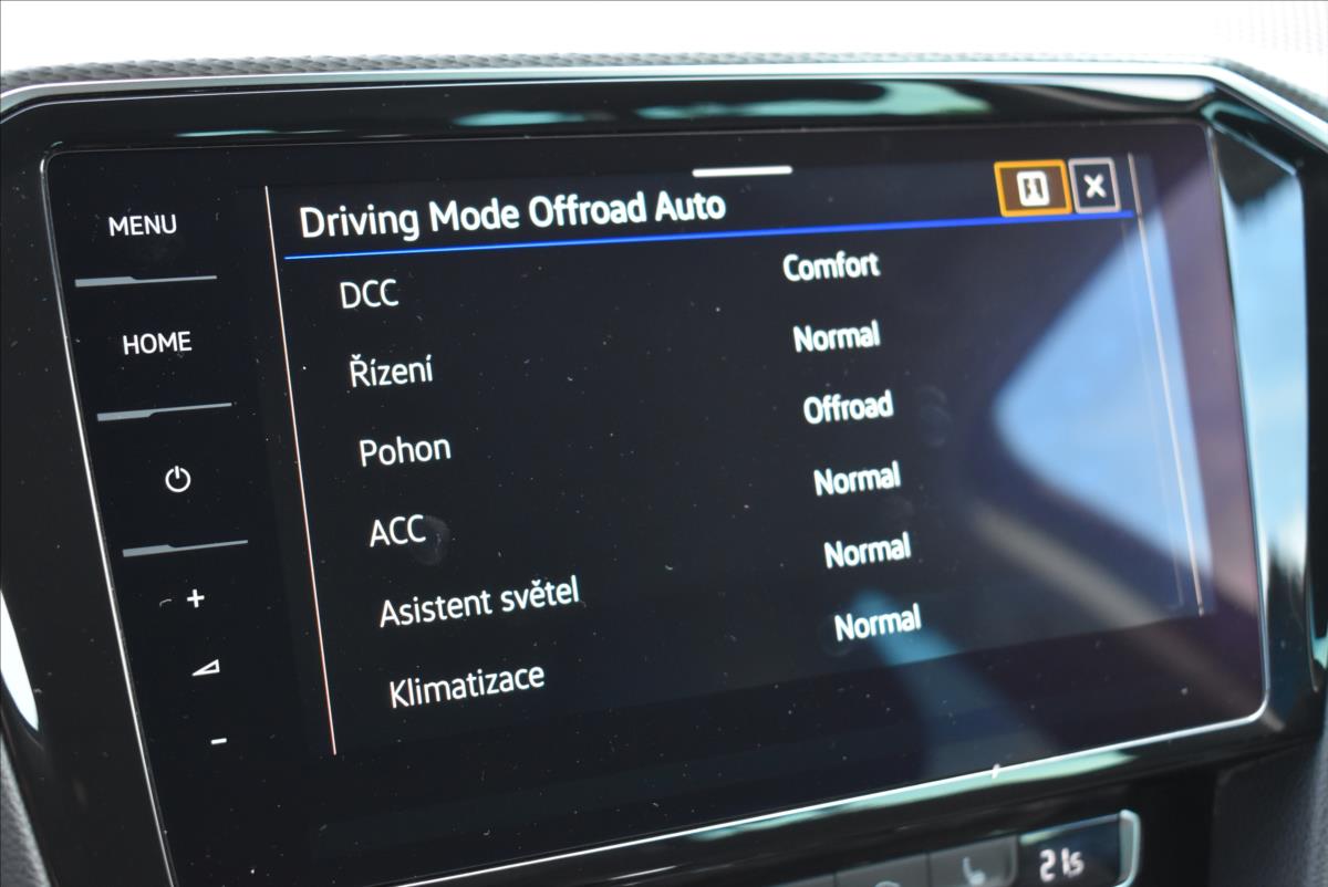 Volkswagen Passat 2,0 TSi  DSG 4x4 Alltrack LED Matrix - 31