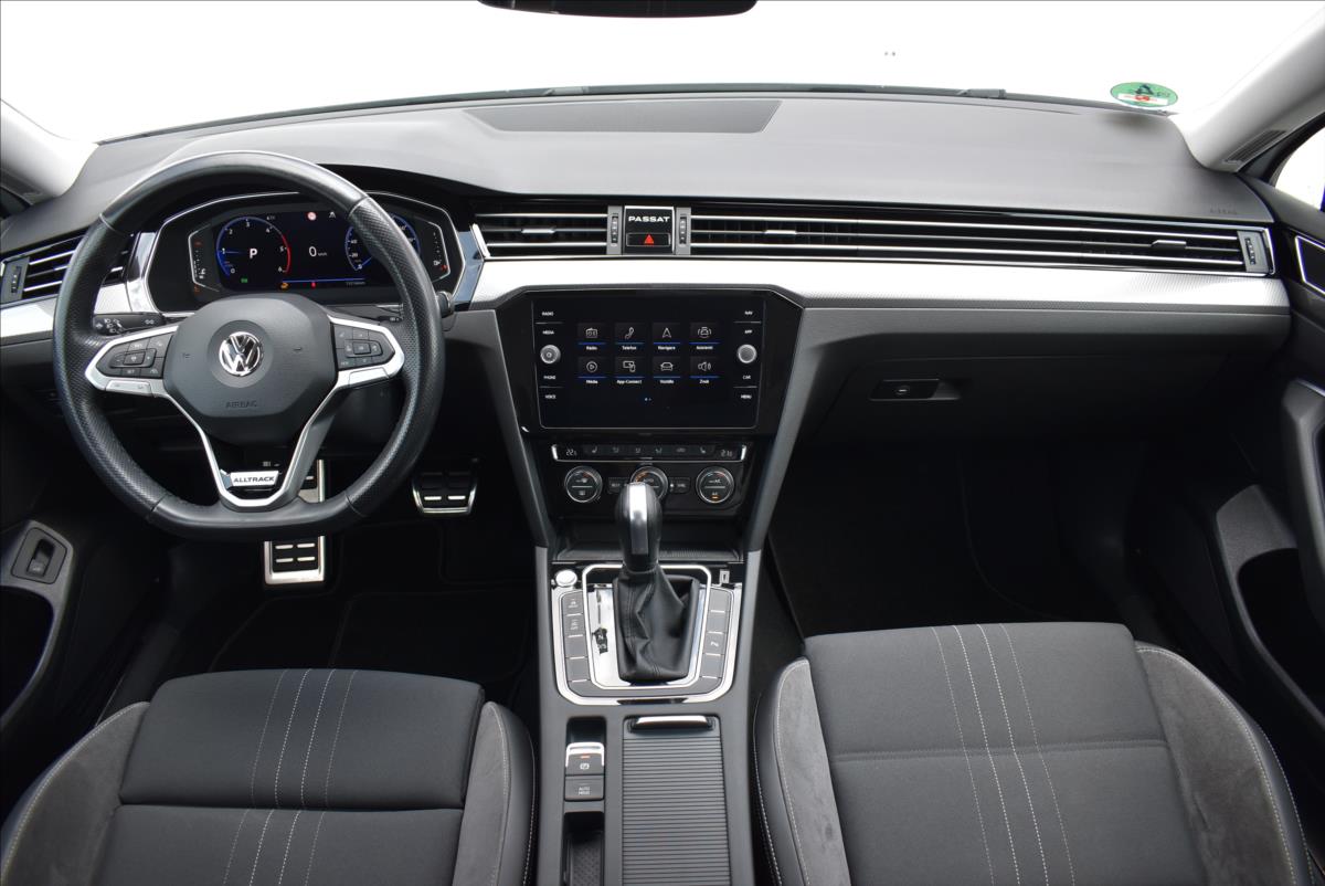Volkswagen Passat 2,0 BiTDi  DSG 4x4 Alltrack LED Virtual - 14
