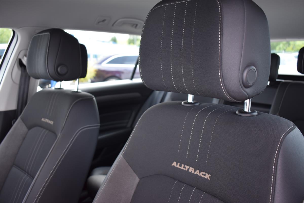 Volkswagen Passat 2,0 BiTDi  DSG 4x4 Alltrack LED Virtual - 22