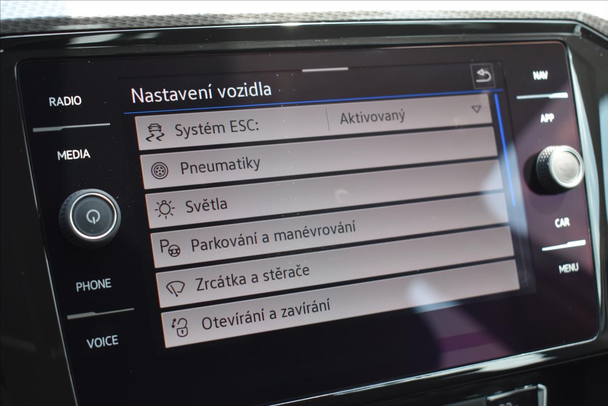 Volkswagen Passat 2,0 BiTDi  DSG 4x4 Alltrack LED Virtual - 30
