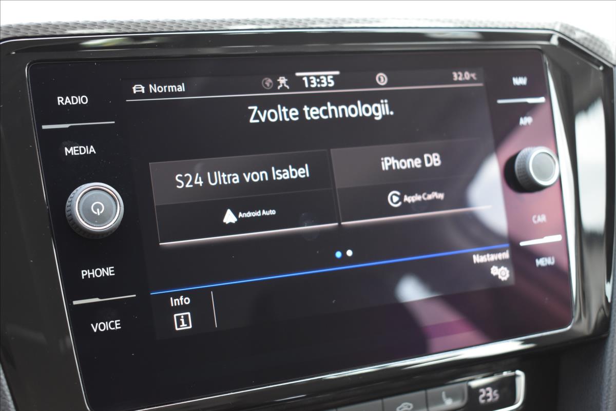 Volkswagen Passat 2,0 BiTDi  DSG 4x4 Alltrack LED Virtual - 37