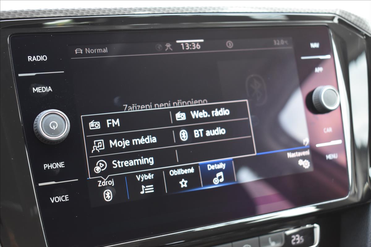 Volkswagen Passat 2,0 BiTDi  DSG 4x4 Alltrack LED Virtual - 39