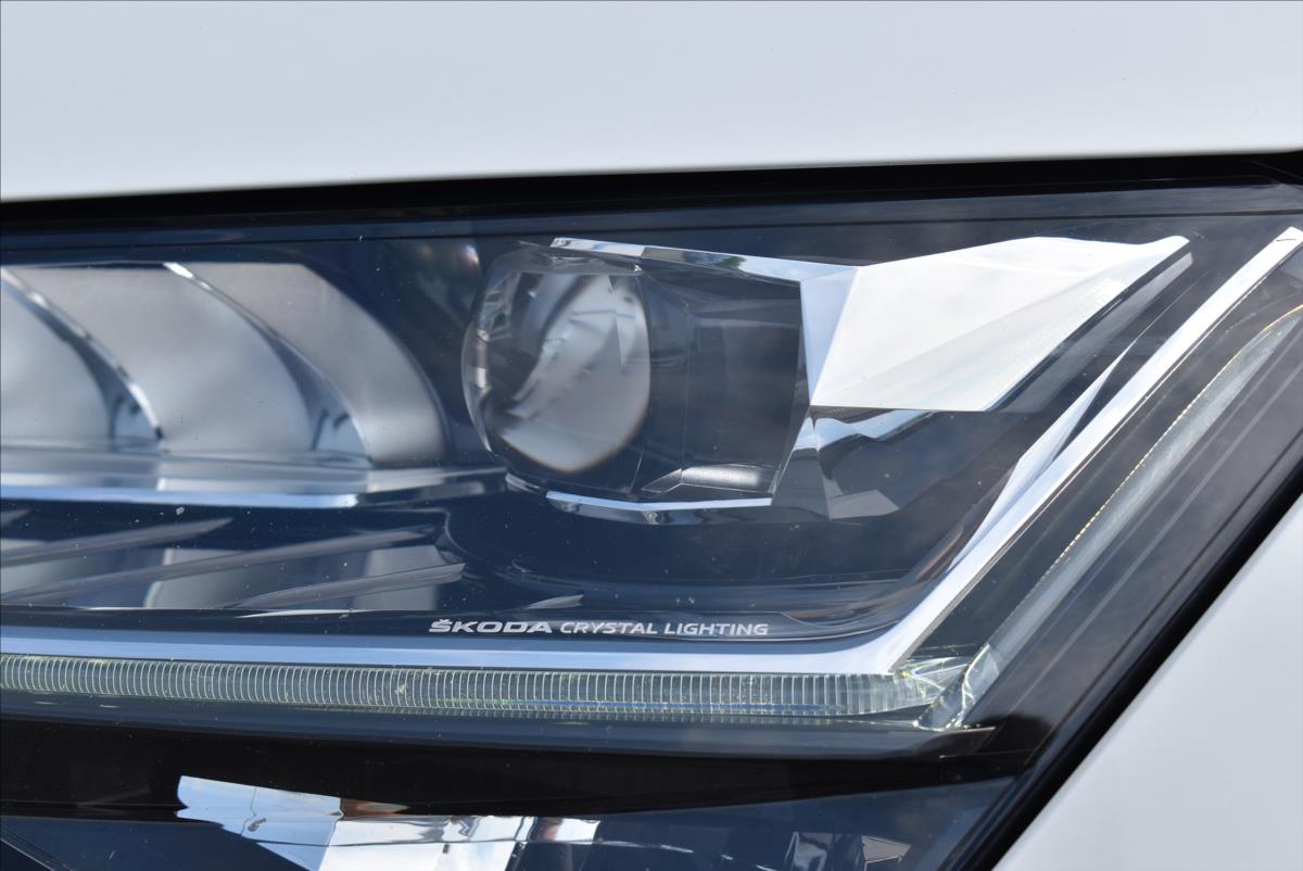 Škoda Superb 2,0 TDi  DSG Sportline Virtual PDC - 3