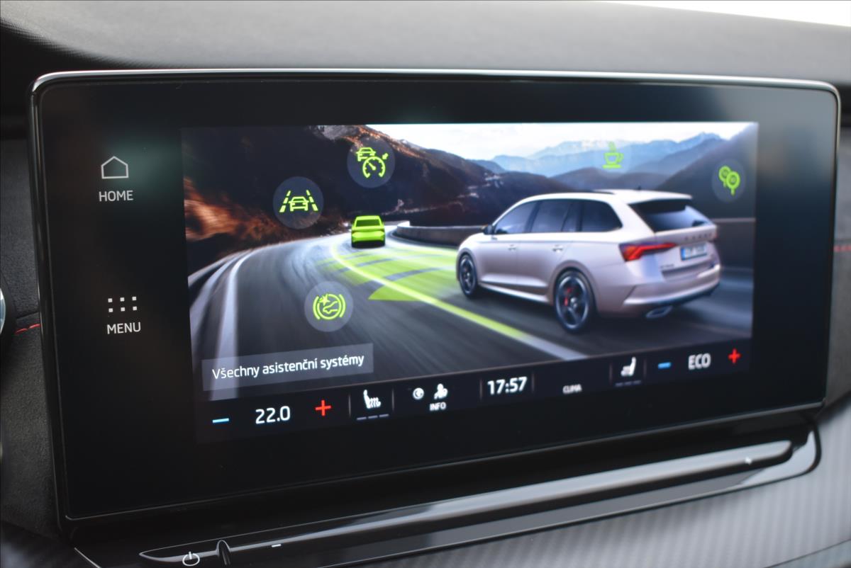 Škoda Octavia 1,4 TSi  iV DSG RS Virtual LED Matrix - 32
