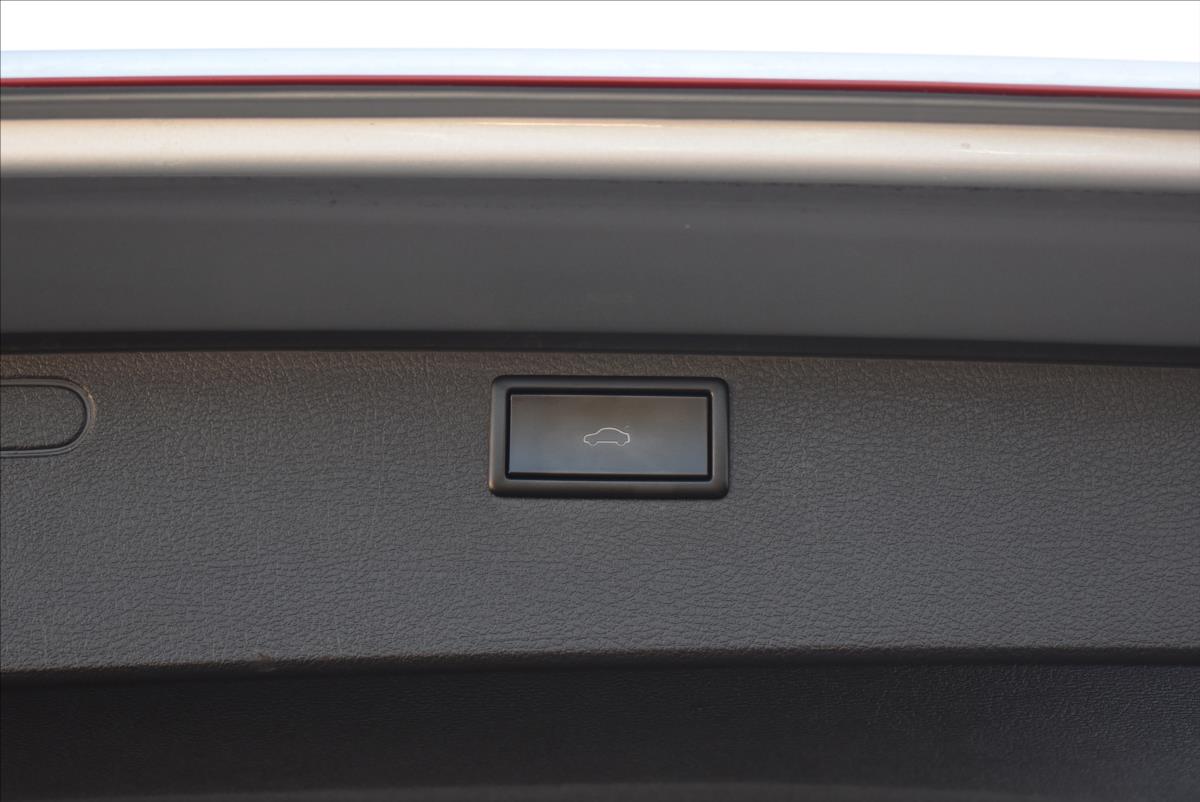 Volkswagen Multivan 2,0 TDi  DSG 4x4 Cruise Assist Virtual - 10