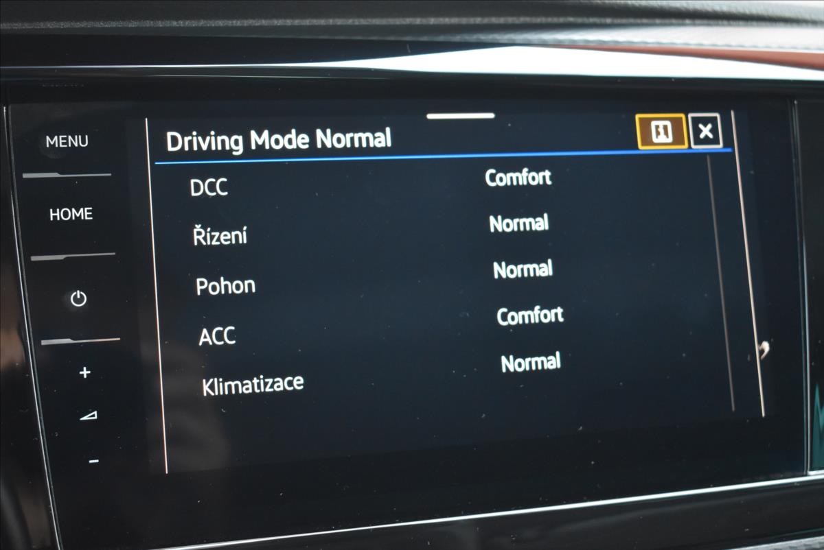Volkswagen Multivan 2,0 TDi  DSG 4x4 Cruise Assist Virtual - 33