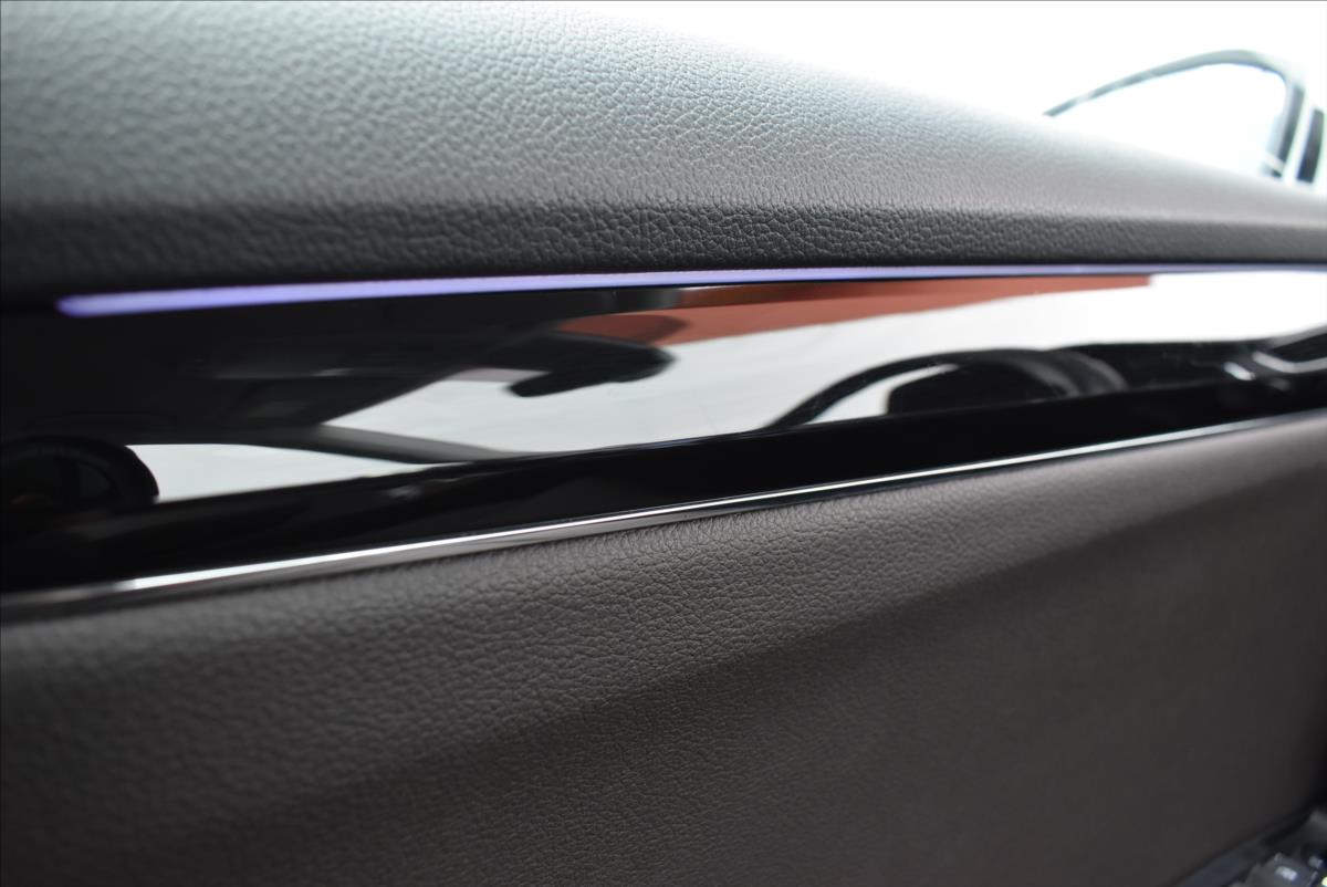 Škoda Superb 1,5 TSi  DSG L&K Assist Canton Virtual - 18