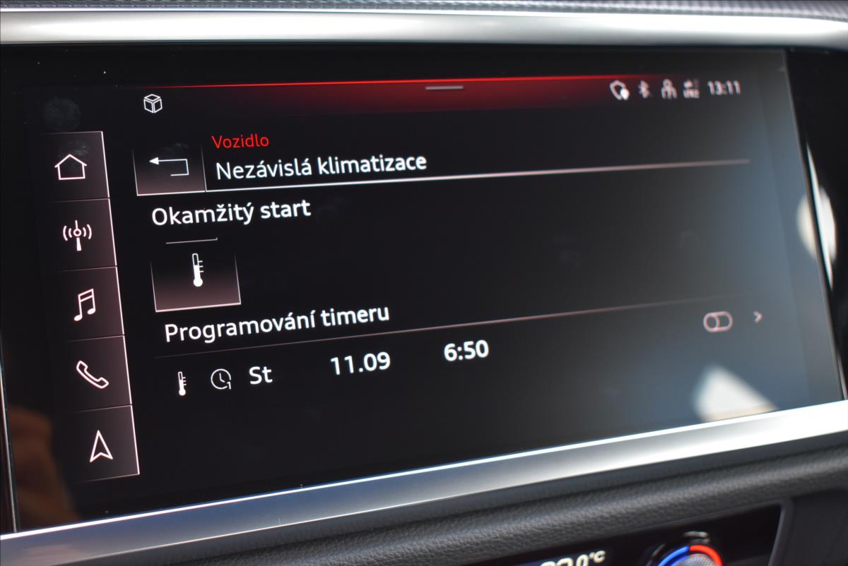 Audi Q3 1,4 45 TFSIe  S-tronic S-line LED Assist - 34