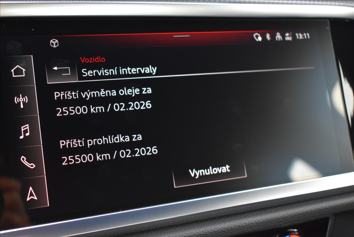 Audi Q3 1,4 45 TFSIe  S-tronic S-line LED Assist - 39