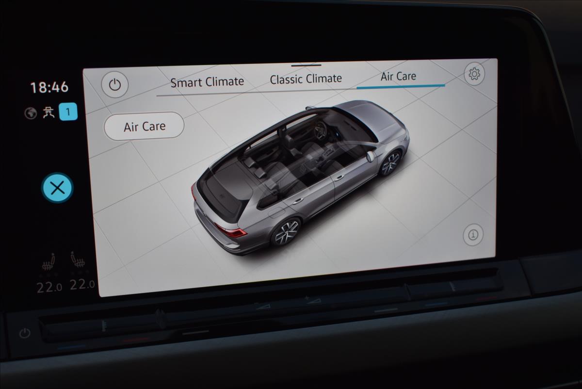 Volkswagen Golf 2,0 TDi  DSG 4x4 Alltrack LED Virtual - 30