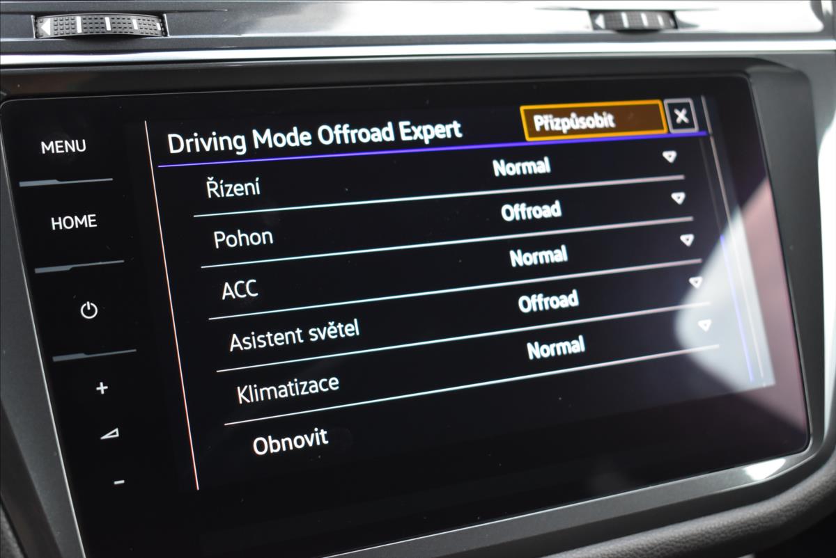 Volkswagen Tiguan Allspace 2,0 TDi  DSG 4x4 R-Line Assist Virtual - 39
