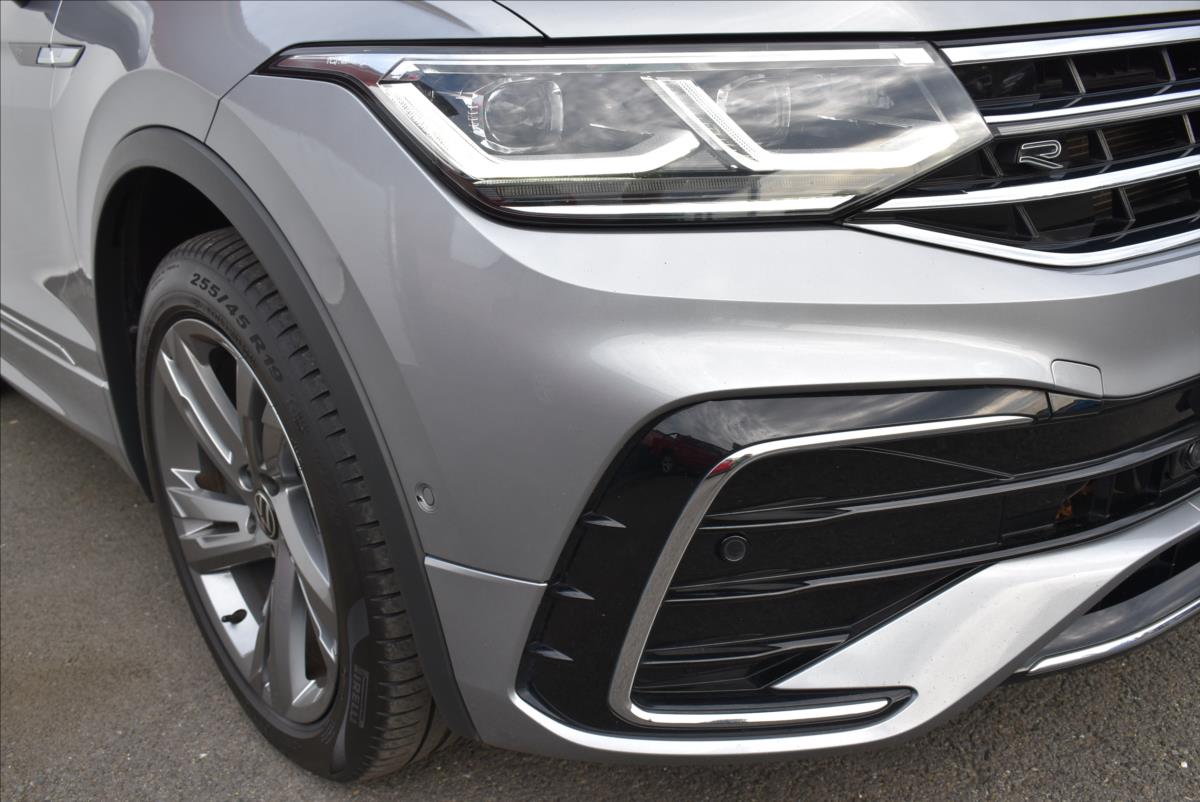Volkswagen Tiguan Allspace 2,0 TDi  DSG 4x4 R-Line Assist Virtual - 2