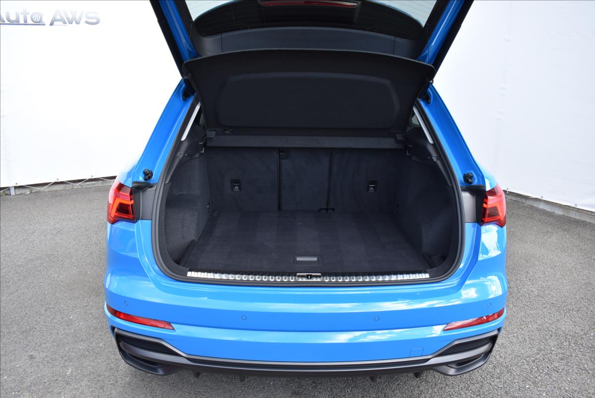 Audi Q3 2,0 TDi  Quattro S-Line Assist Virtual - 12