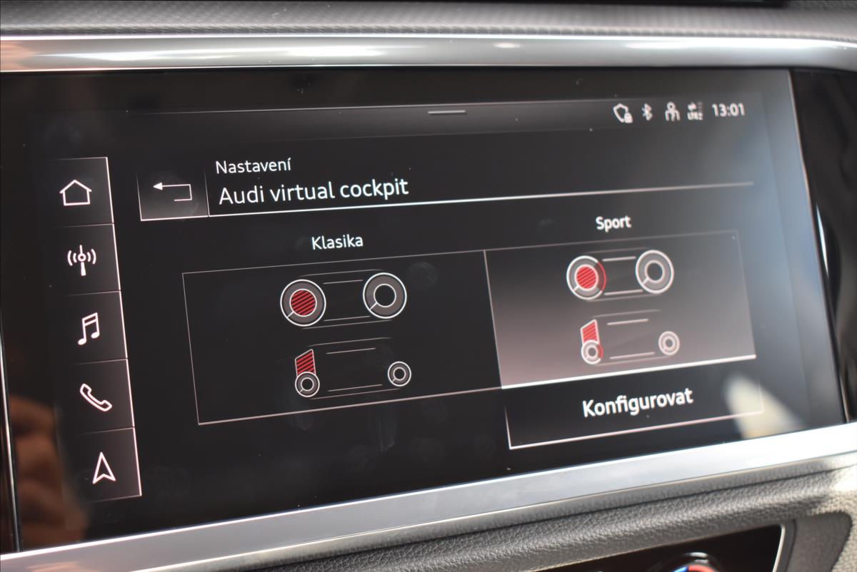 Audi Q3 2,0 TDi  Quattro S-Line Assist Virtual - 43