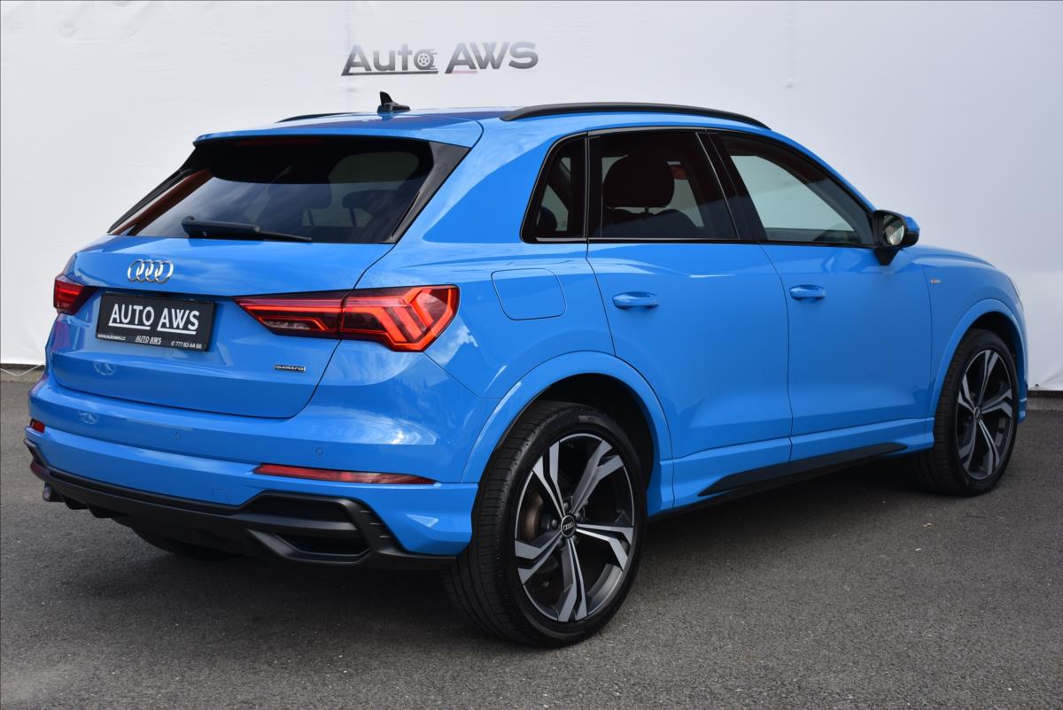 Audi Q3 2,0 TDi  Quattro S-Line Assist Virtual - 6