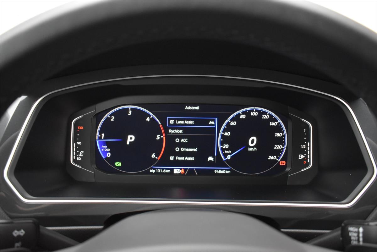 Volkswagen Tiguan Allspace 2,0 TDi  DSG 4x4 R-Line Matrix LED - 25