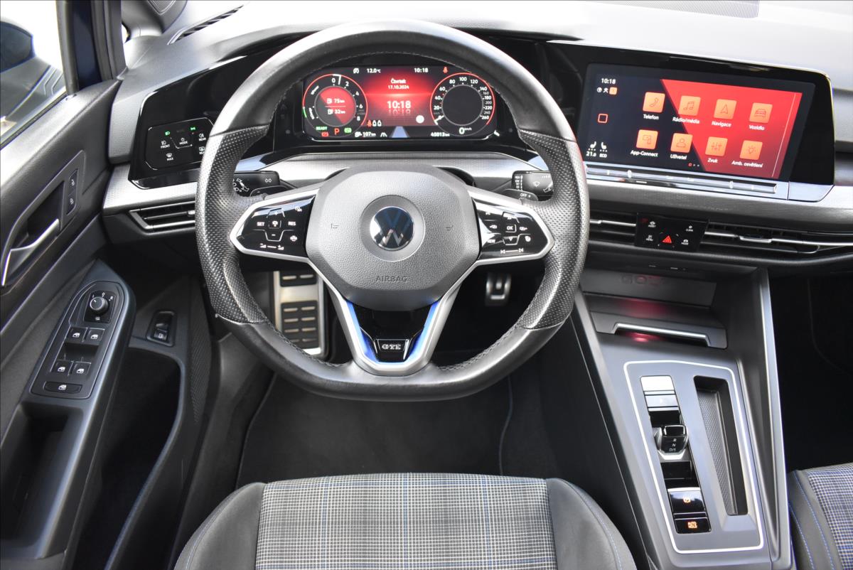 Volkswagen Golf 1,4 TSi  GTE Hybrid Virtual LED Kamera - 15