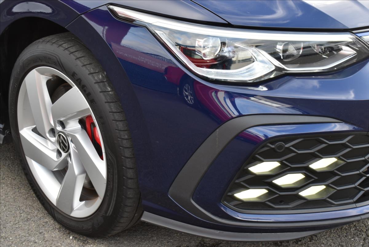 Volkswagen Golf 1,4 TSi  GTE Hybrid Virtual LED Kamera - 2